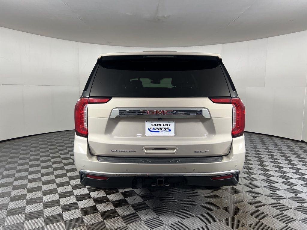 Used 2023 Pearl Beige Metallic GMC SLT image 9