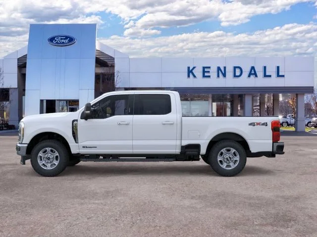 New 2026 Oxford White Ford XLT image 3