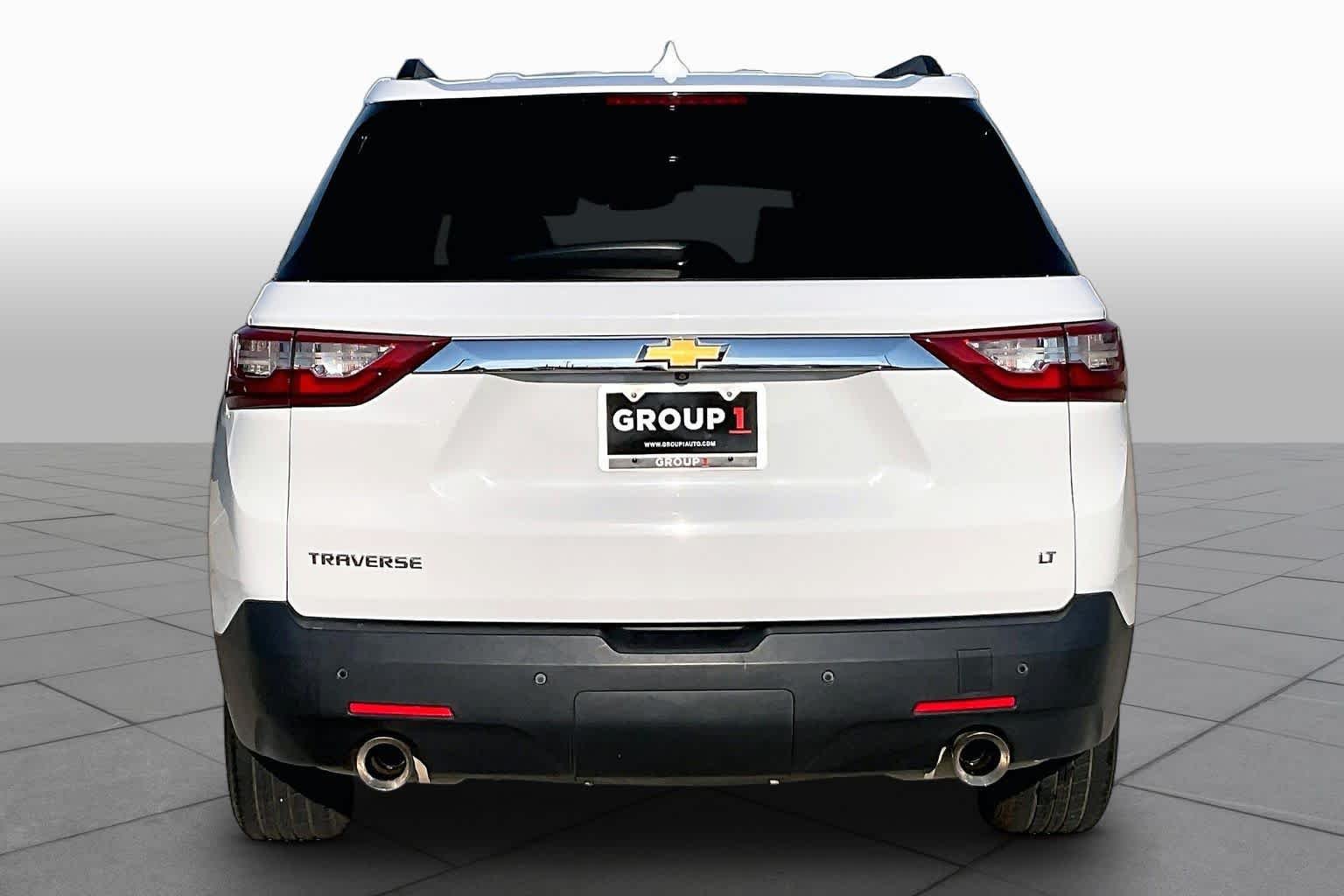 Used 2019 Summit White Chevrolet LT Cloth image 5
