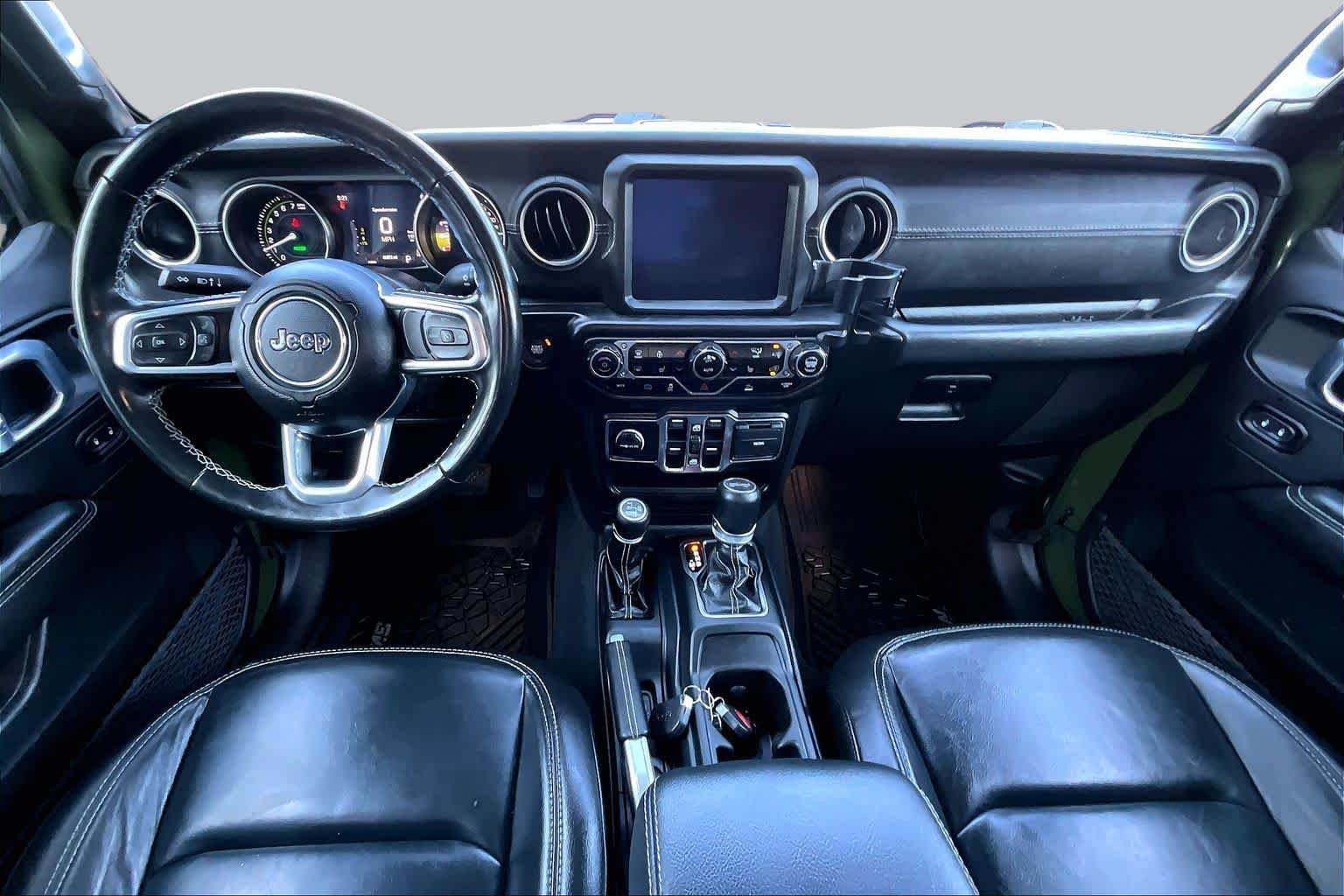 Used 2021 Sarge Green Clearcoat Jeep Unlimited Sahara image 14