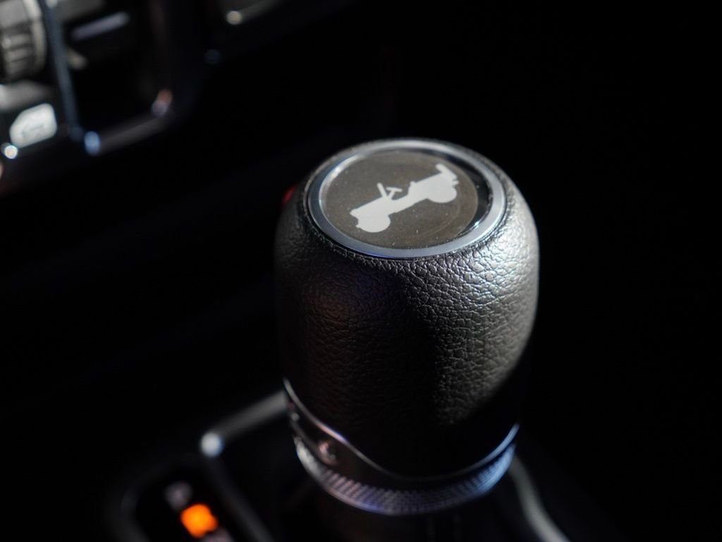 New 2026 Black Clear-Coat Exterior Paint Jeep Sport image 16