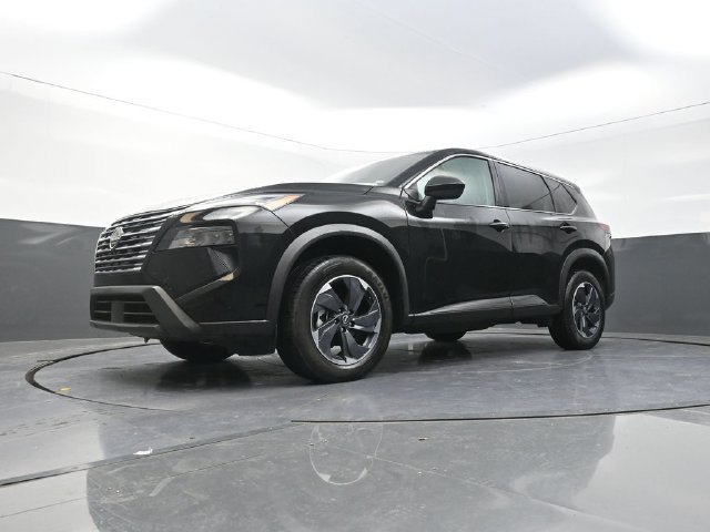 Used 2025 Black Nissan SV image 33