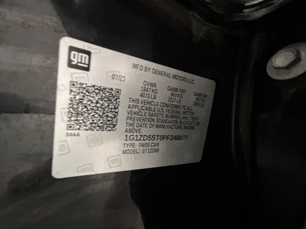 Used 2023 Black Chevrolet LT image 20