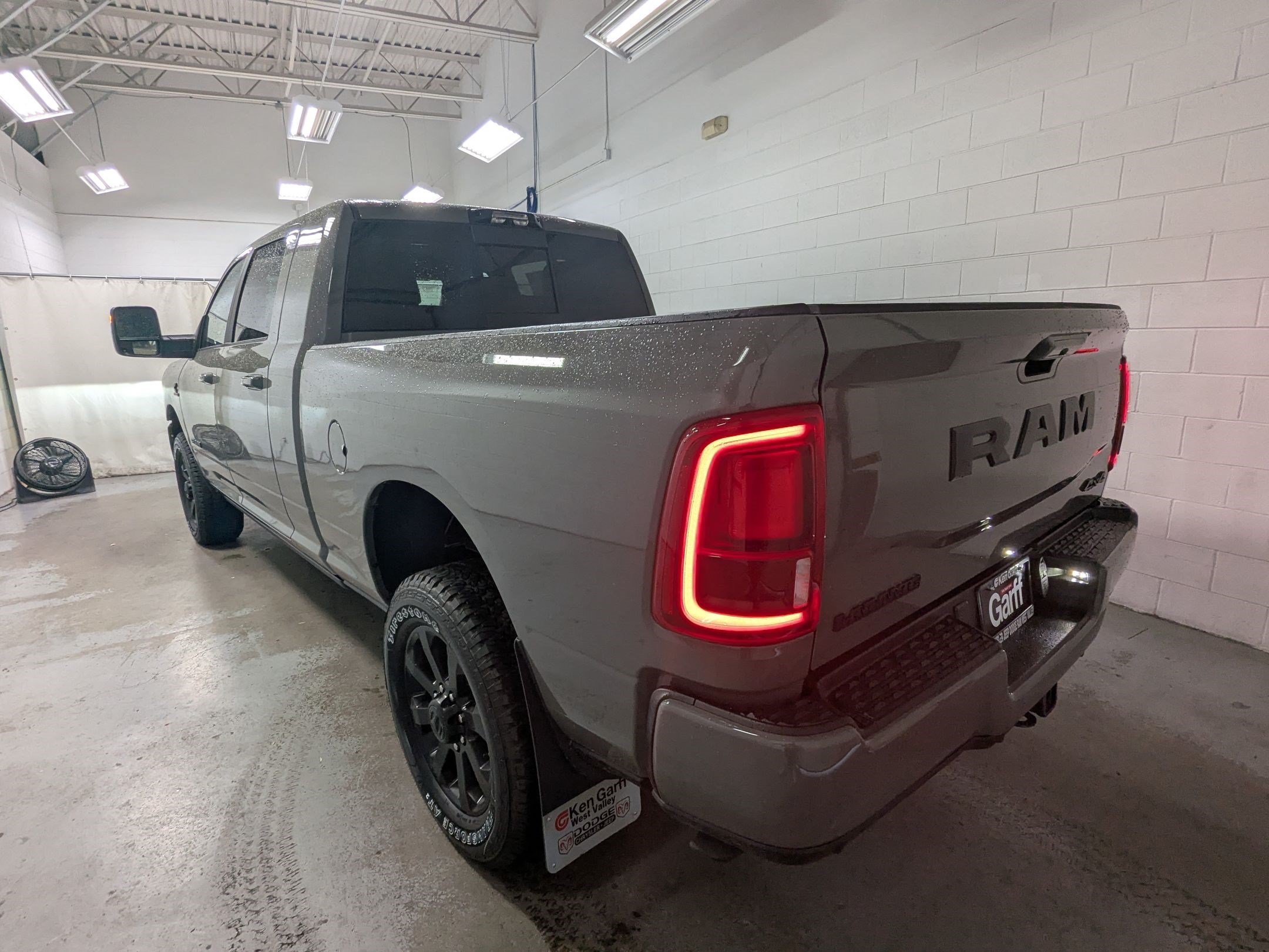 New 2026 Ceramic Gray Clear-Coat Exterior Paint RAM Laramie image 7