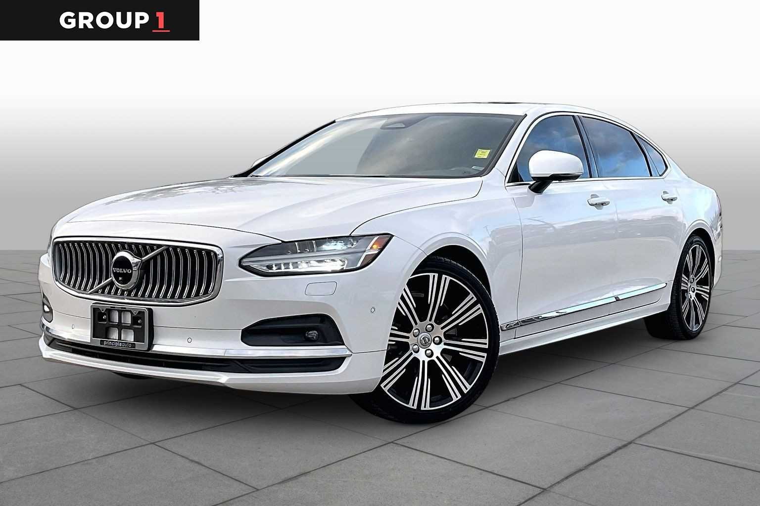 2022 Volvo S90