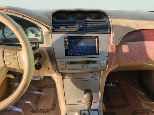 Used 2006  Toyota SLE image 14