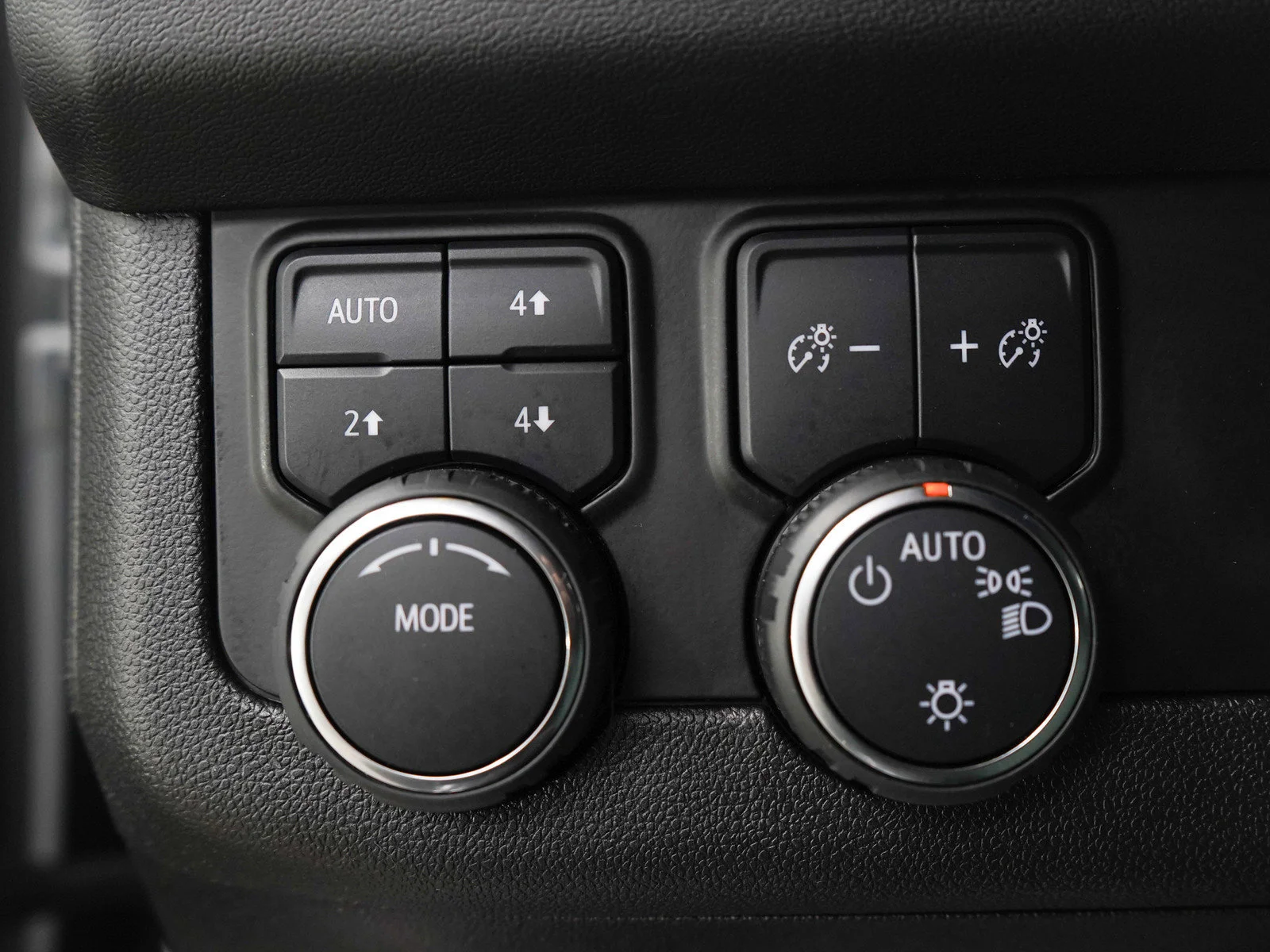 2024 Chevrolet Tahoe Premier - Photo 27