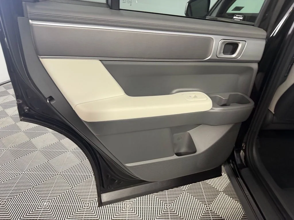 Certified Used 2026 Black Hyundai SE image 25