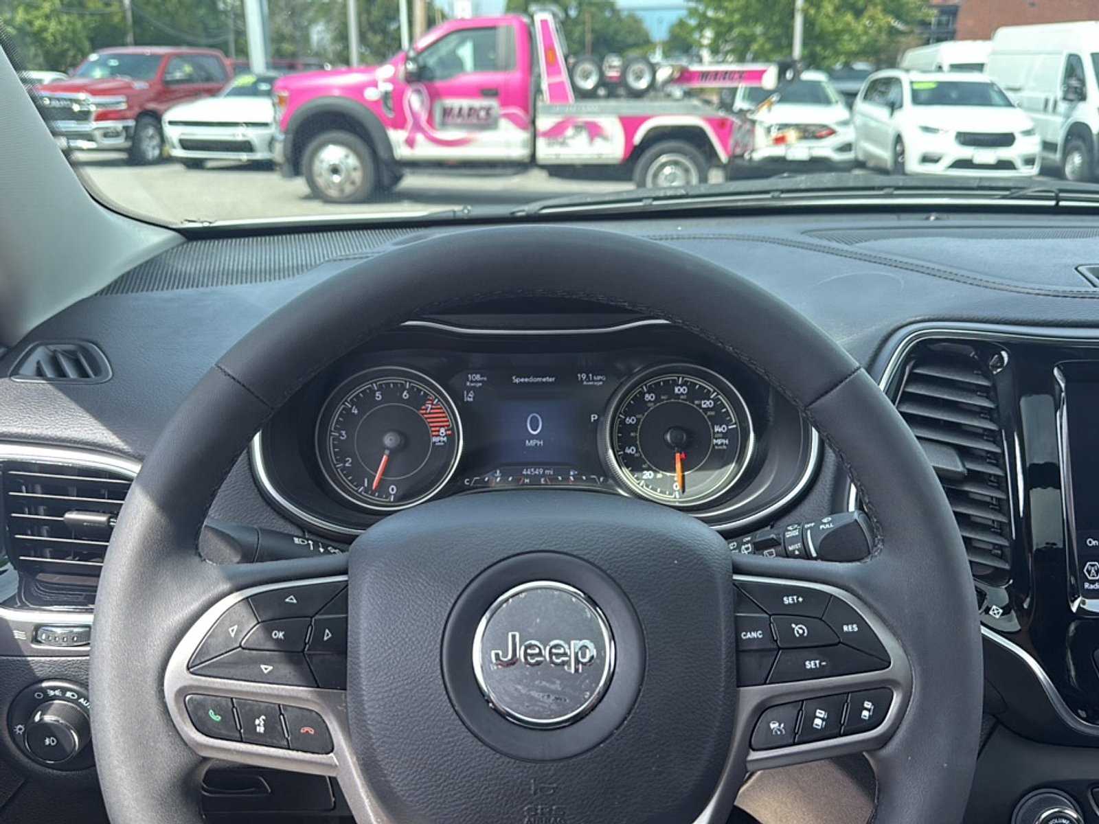 Used 2022 Bright White Clearcoat Jeep Limited 4x4 image 17