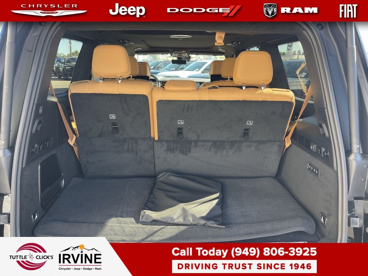 New 2026 High Gloss Black Exterior Paint Jeep Summit Reserve image 27