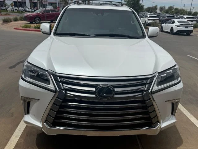 2018 Lexus LX 600 570 THREE-ROW's photo
