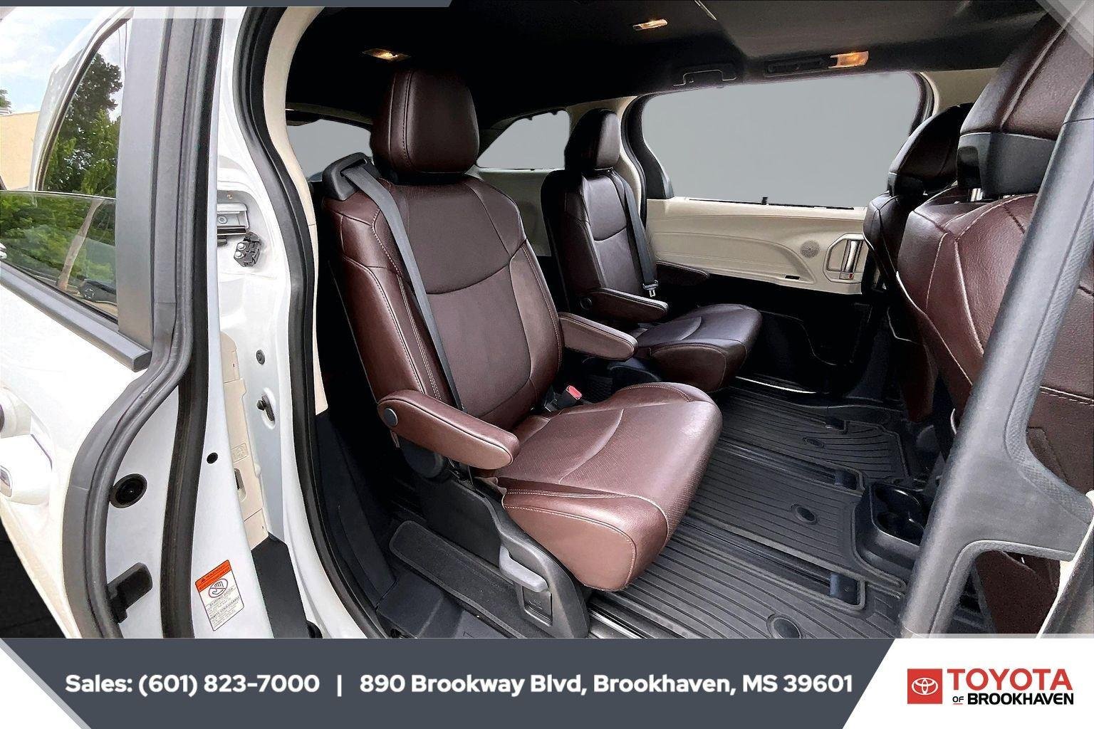 Used 2024 Windchill Pearl Toyota Platinum AWD image 22