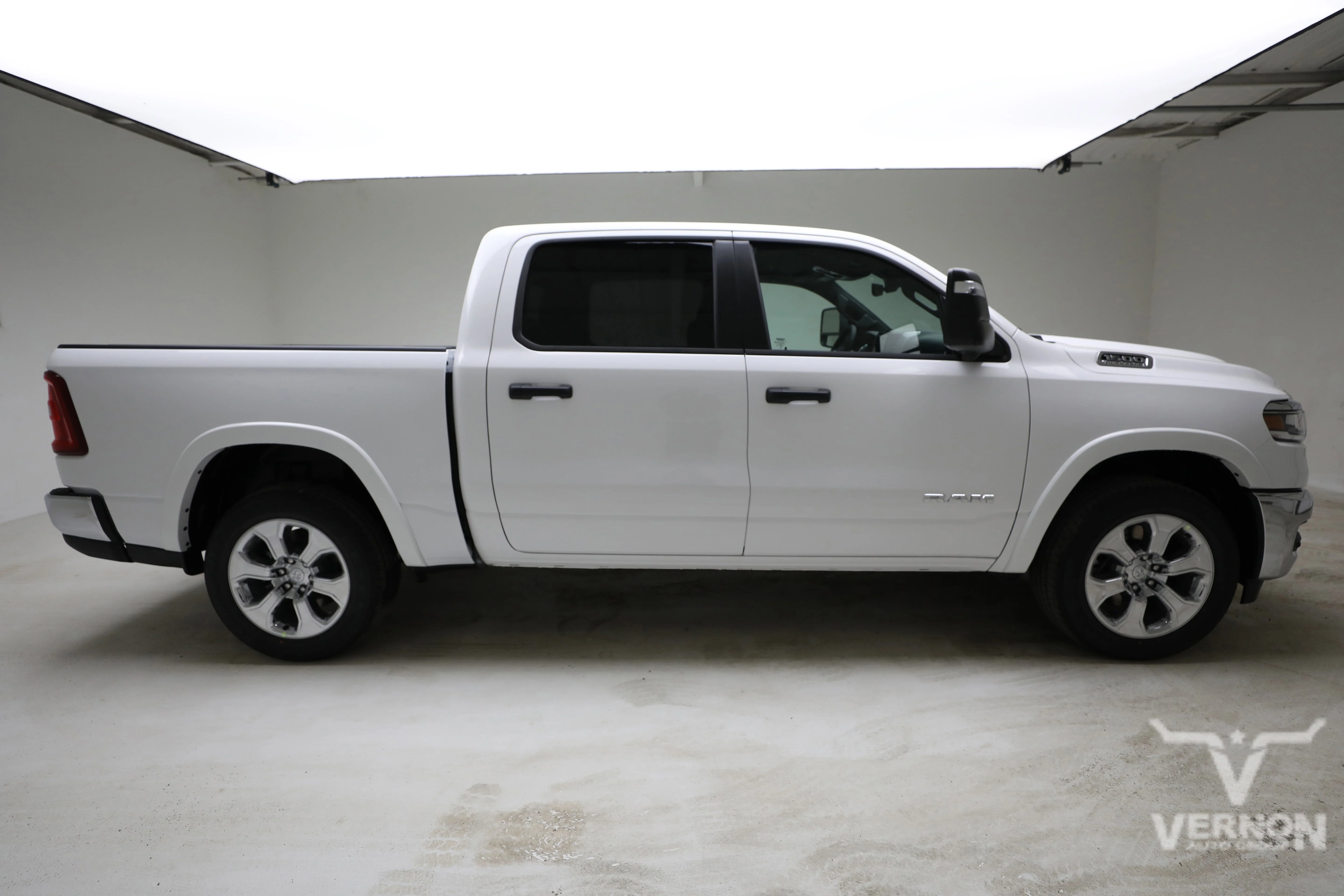 New 2026 Ram 1500 SLT Lonestar Crew Cab 4x4
