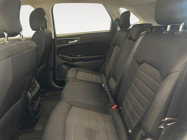 Used 2018 Silver Ford SEL image 13
