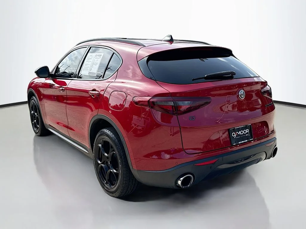 Used 2021 Alfa Rosso Alfa Romeo Sprint image 5