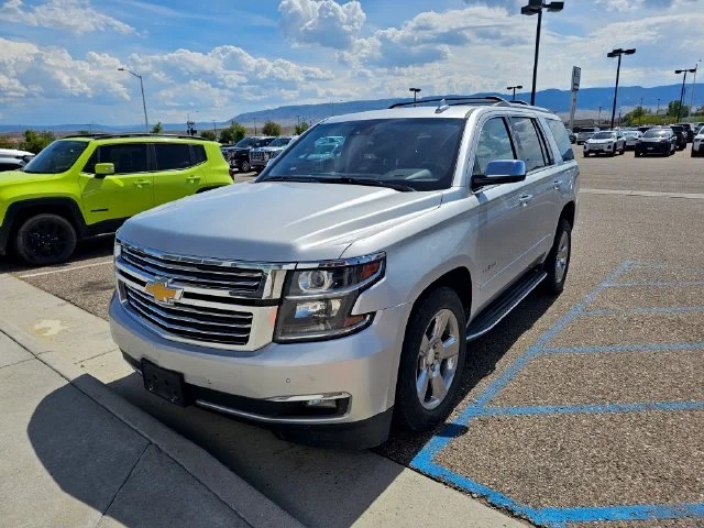 Used 2018 Silver Ice Metallic Chevrolet Premier image 29