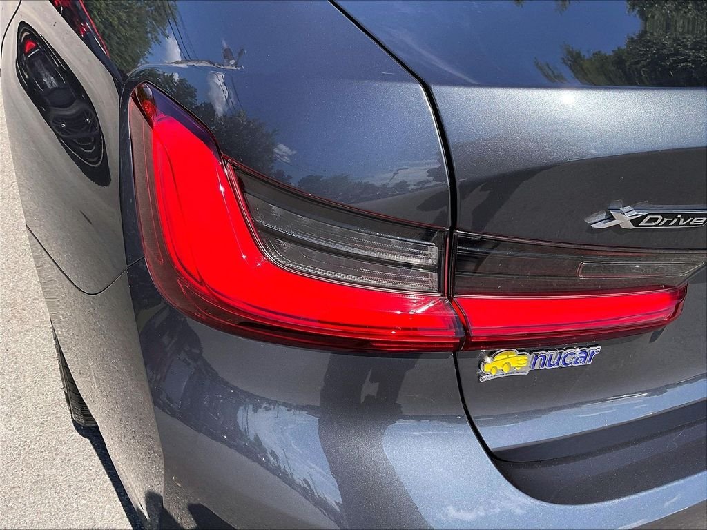 Used 2021 Gray BMW 330i xDrive image 32