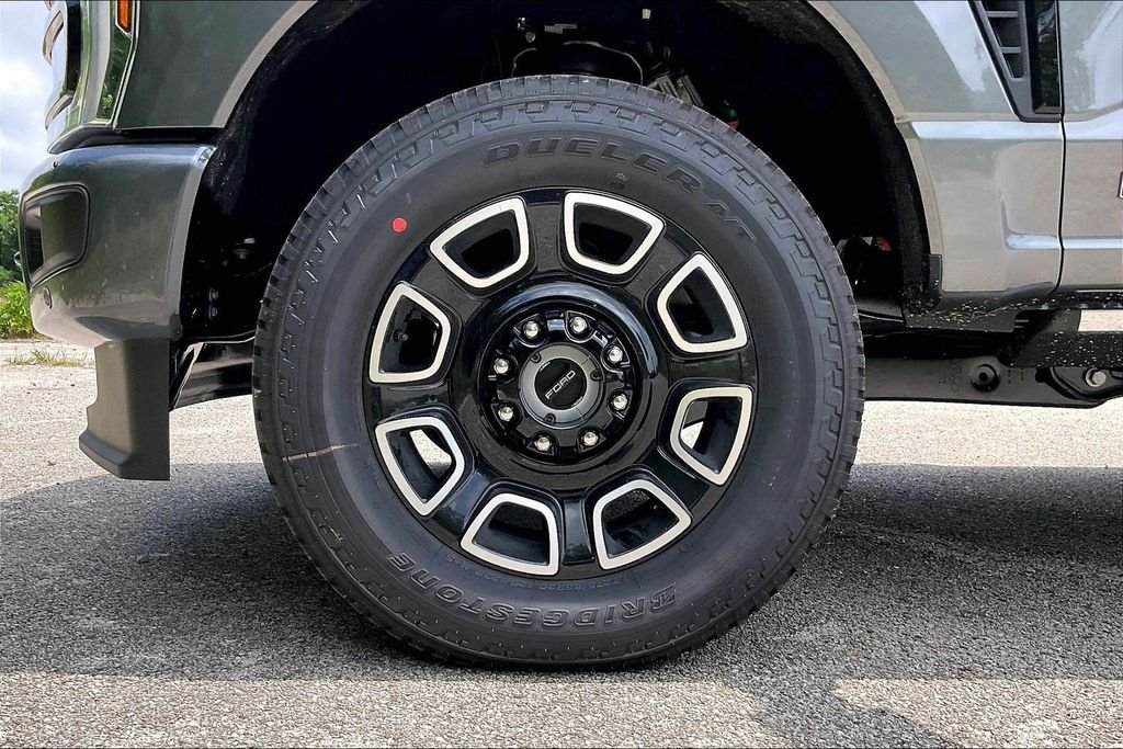 New 2026 Carbonized Gray Metallic Ford Platinum image 10