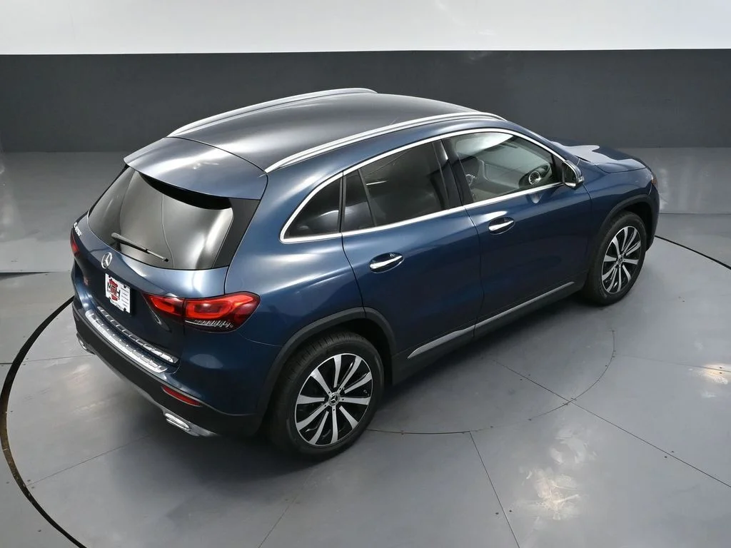 Used 2022 Blue Mercedes-Benz GLA 250 image 47