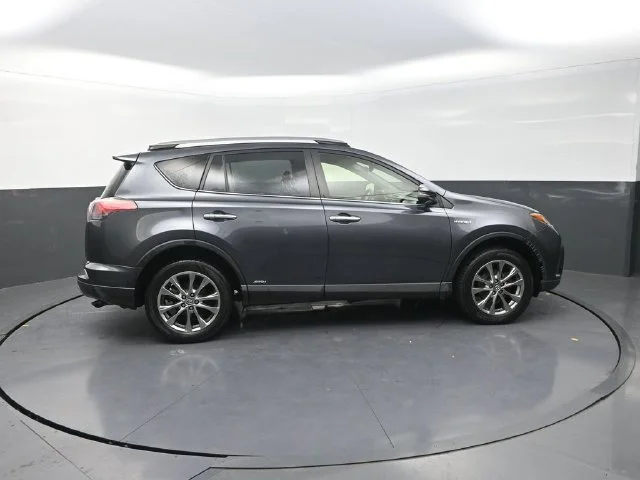 Used 2018 Gray Toyota Limited image 9