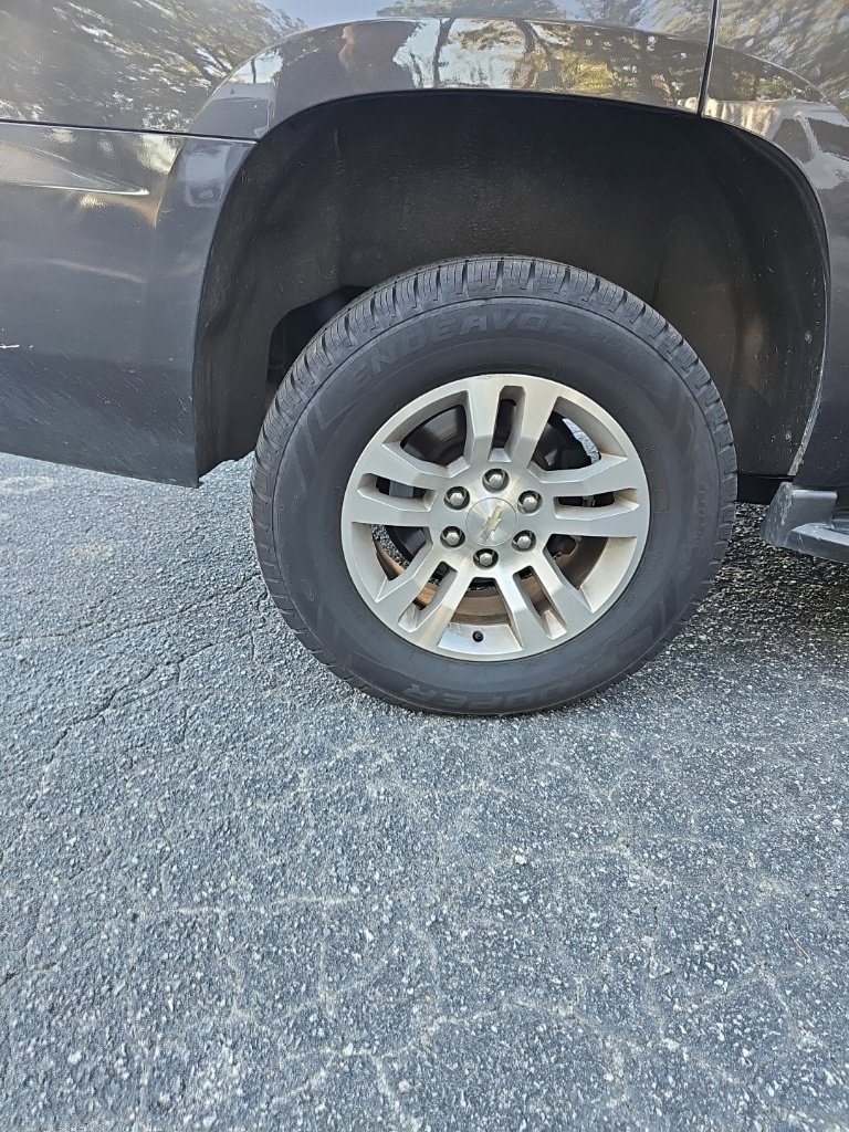 Used 2018 Gray Chevrolet LT image 11