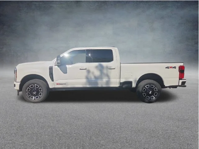 New 2027 Star White Metallic Tri-Coat Ford F-250® Platinum® image 5