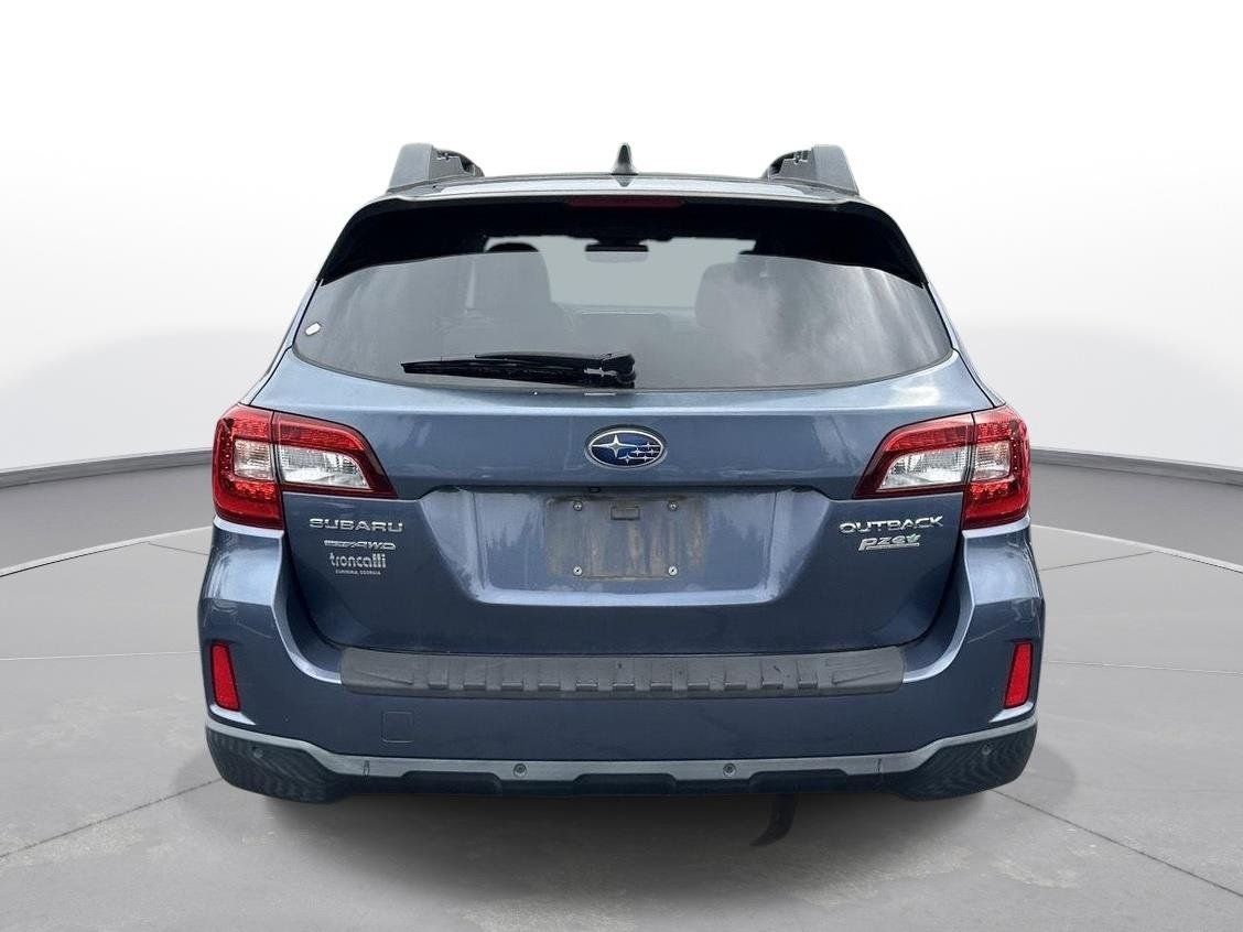 Used 2017 Twilight Blue Metallic Subaru Limited image 7