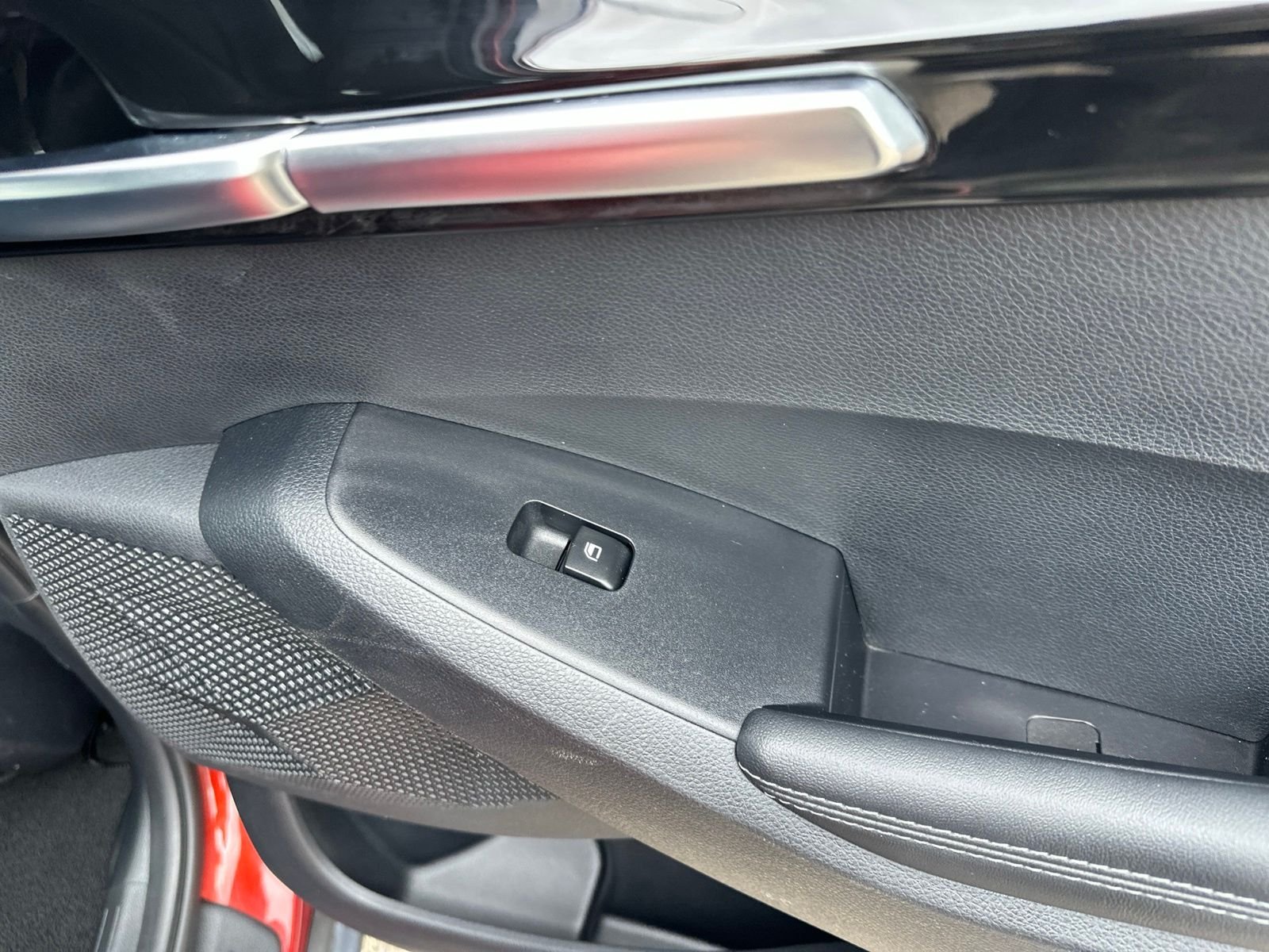 Used 2024 Orange Kia SX image 28