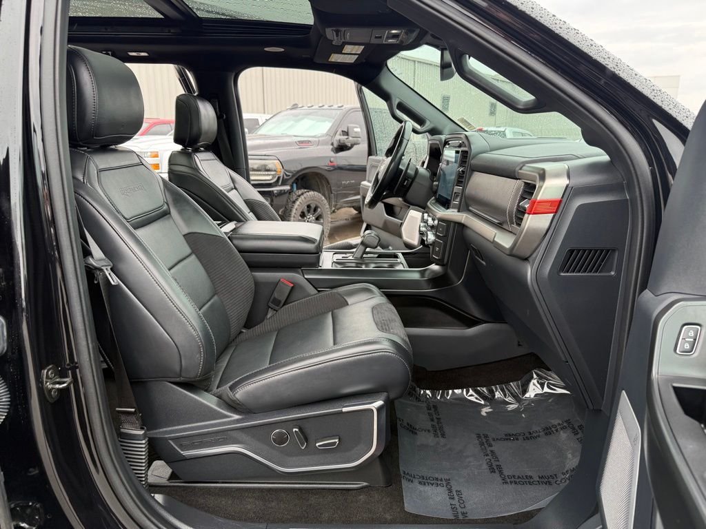 Used 2022 Black Ford Raptor image 17