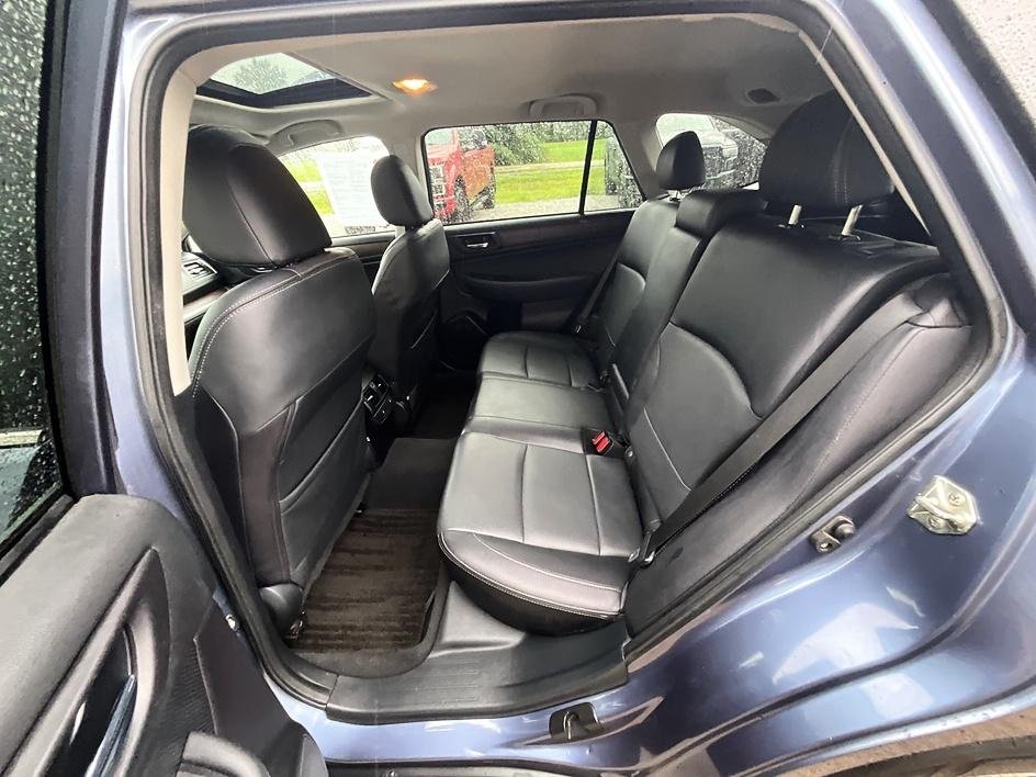 Used 2017 Blue Subaru 2.5i image 30