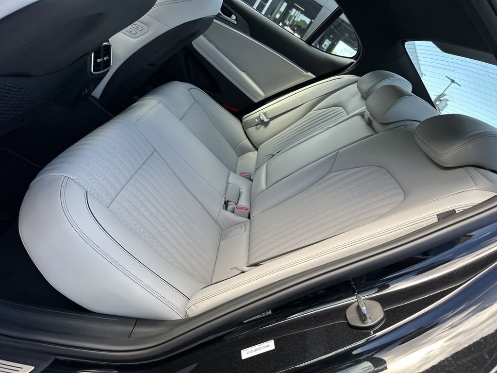 New 2026 Black Genesis 3.3T Sport Prestige image 22