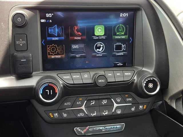 Used 2019 White Chevrolet Stingray Z51 image 16