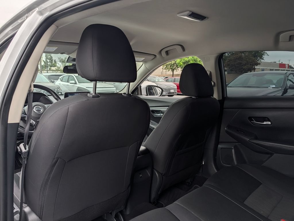 2022 Nissan Sentra SV - Photo 12