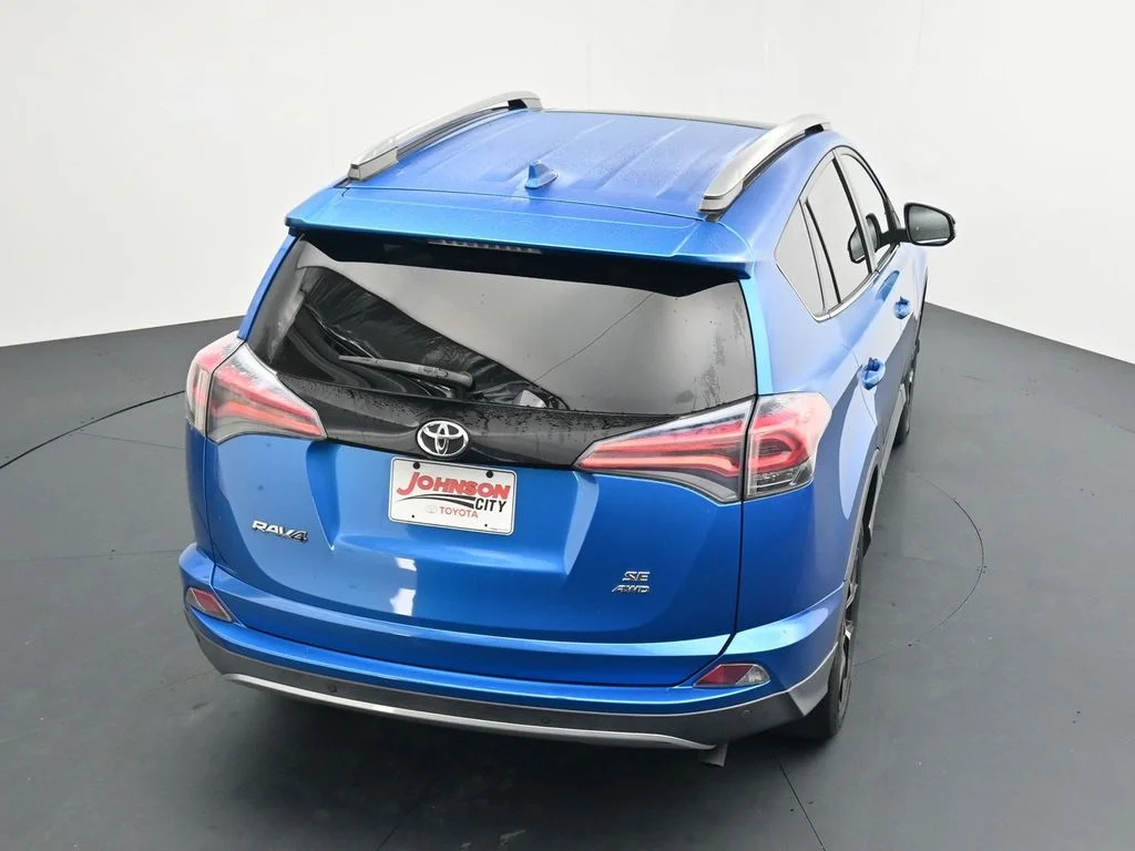 Used 2017 Blue Toyota SE image 13