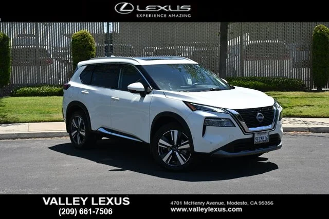 2023 Nissan Rogue SL AWD's photo