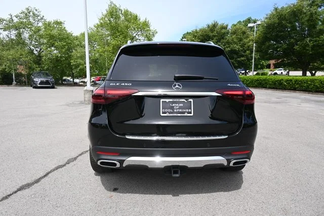 Used 2024 Black Mercedes-Benz GLE 450 image 4