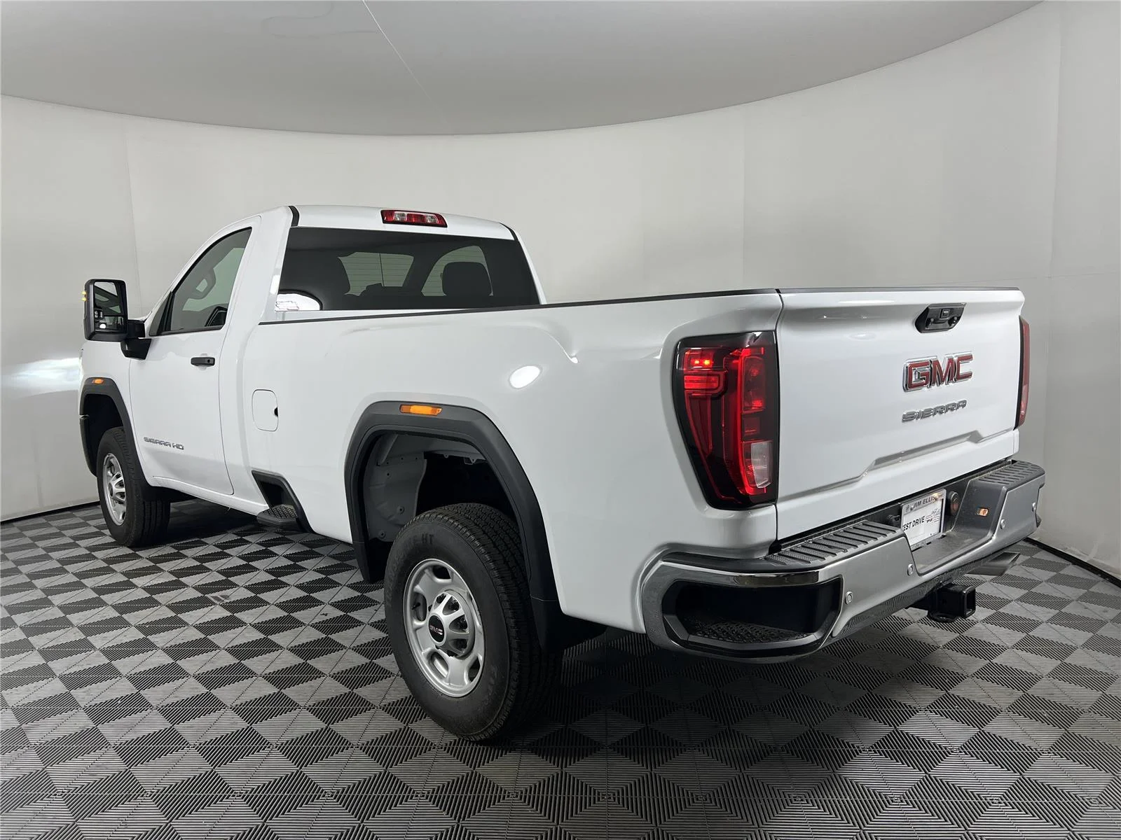 New 2025 Summit White GMC Pro image 4