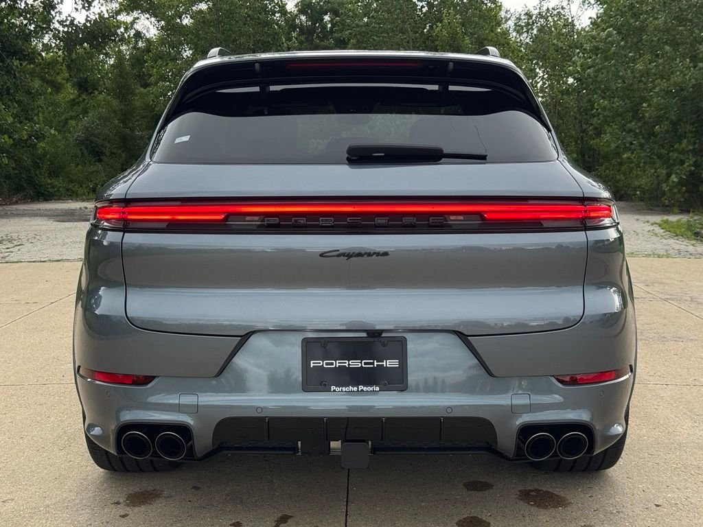 2026 Porsche Cayenne E-Hybrid - Photo 6
