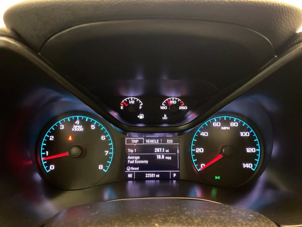 Used 2022 Blue GMC Elevation image 15