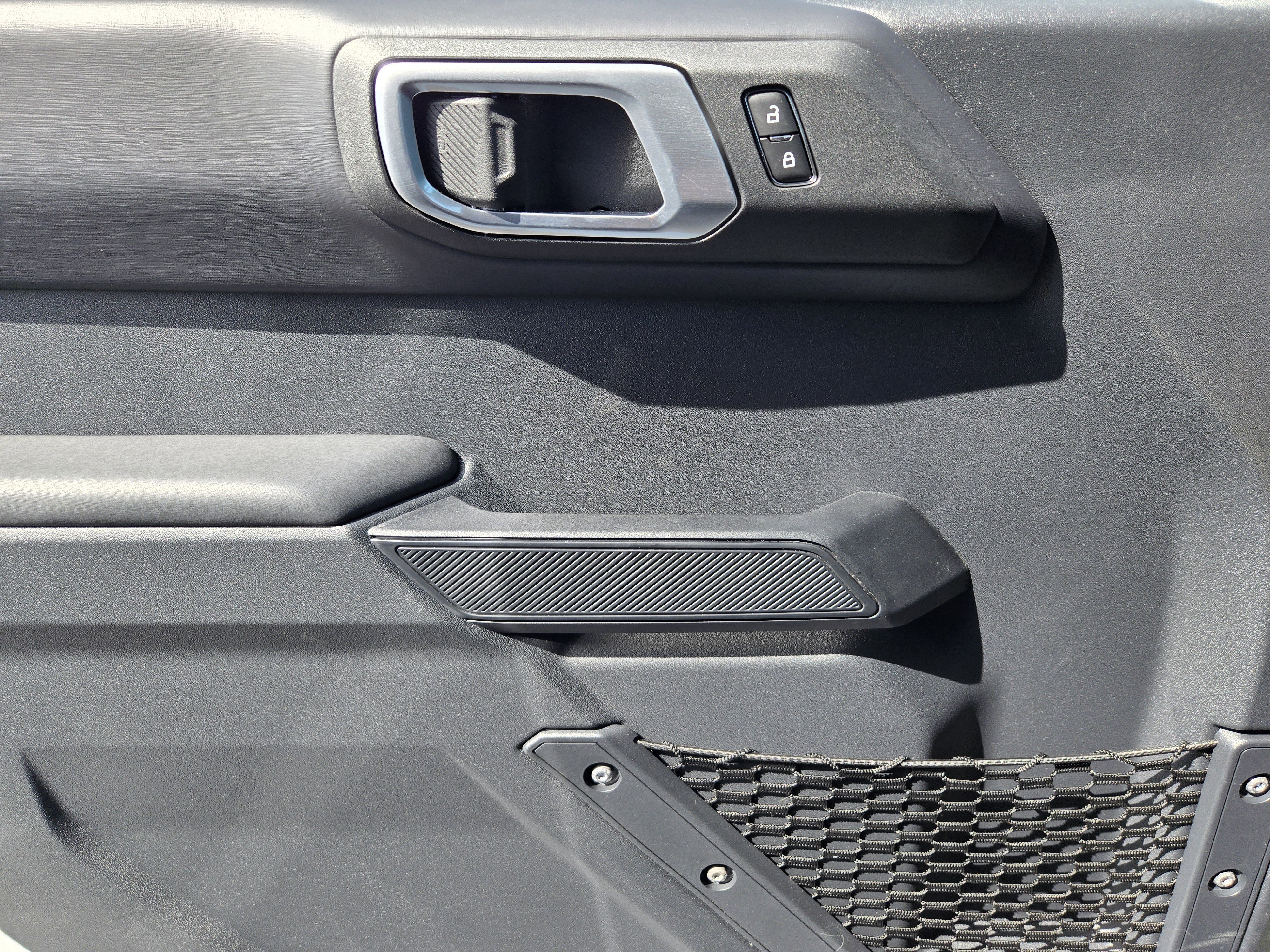New 2026 Avalanche Gray Ford Badlands image 15