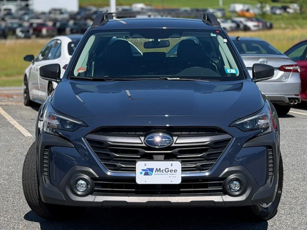 Used 2025 Blue Subaru 2.5i image 2