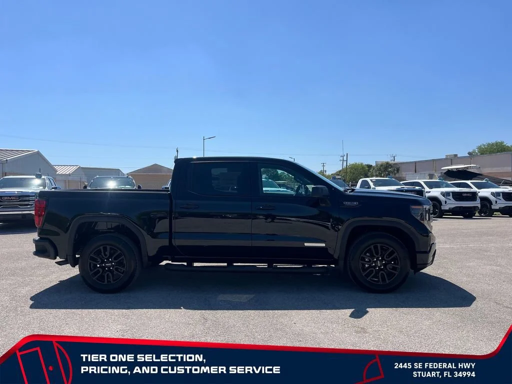 New 2026 Onyx Black GMC Elevation image 8