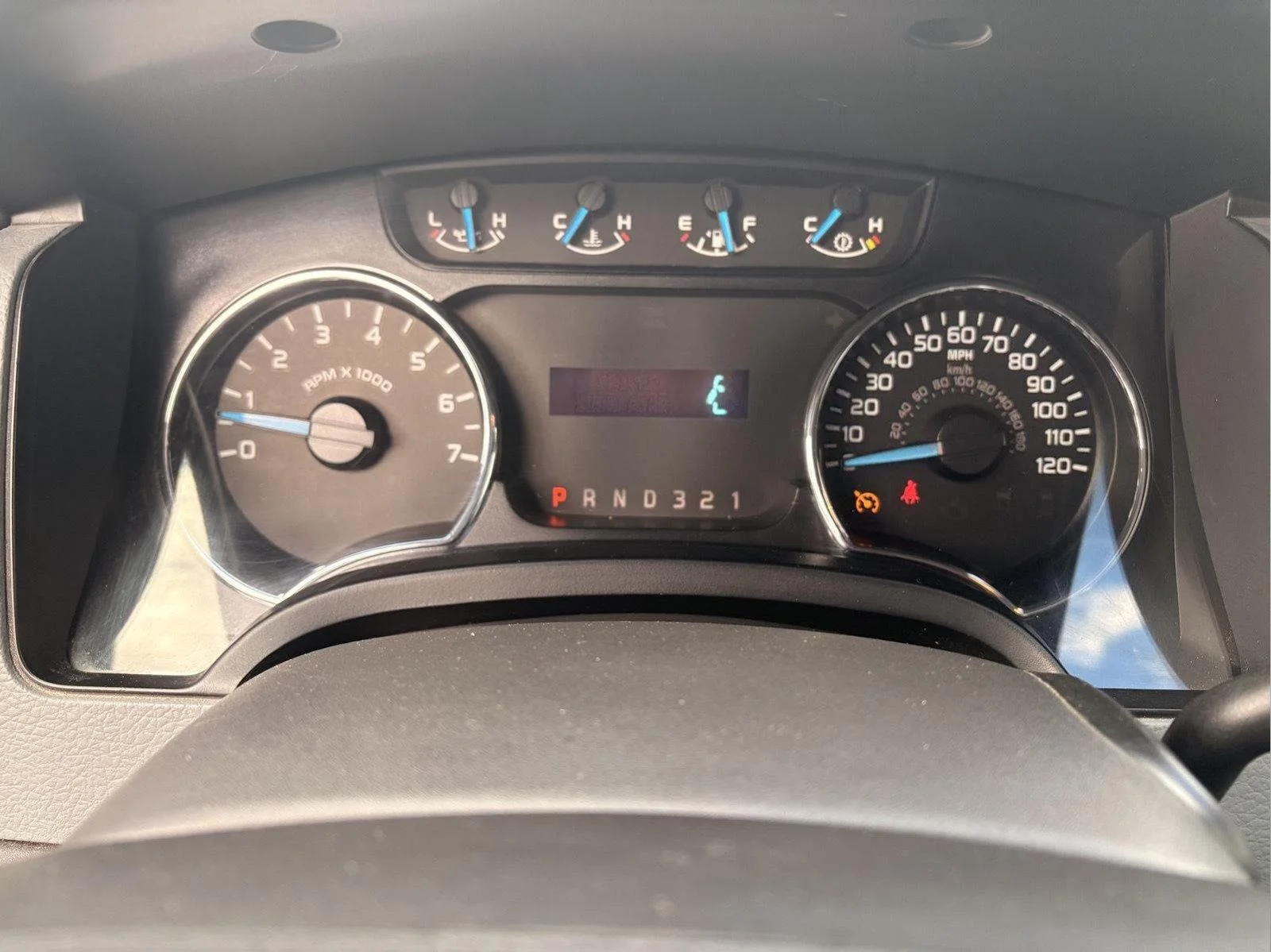 Used 2014 Race Red Ford XLT image 16