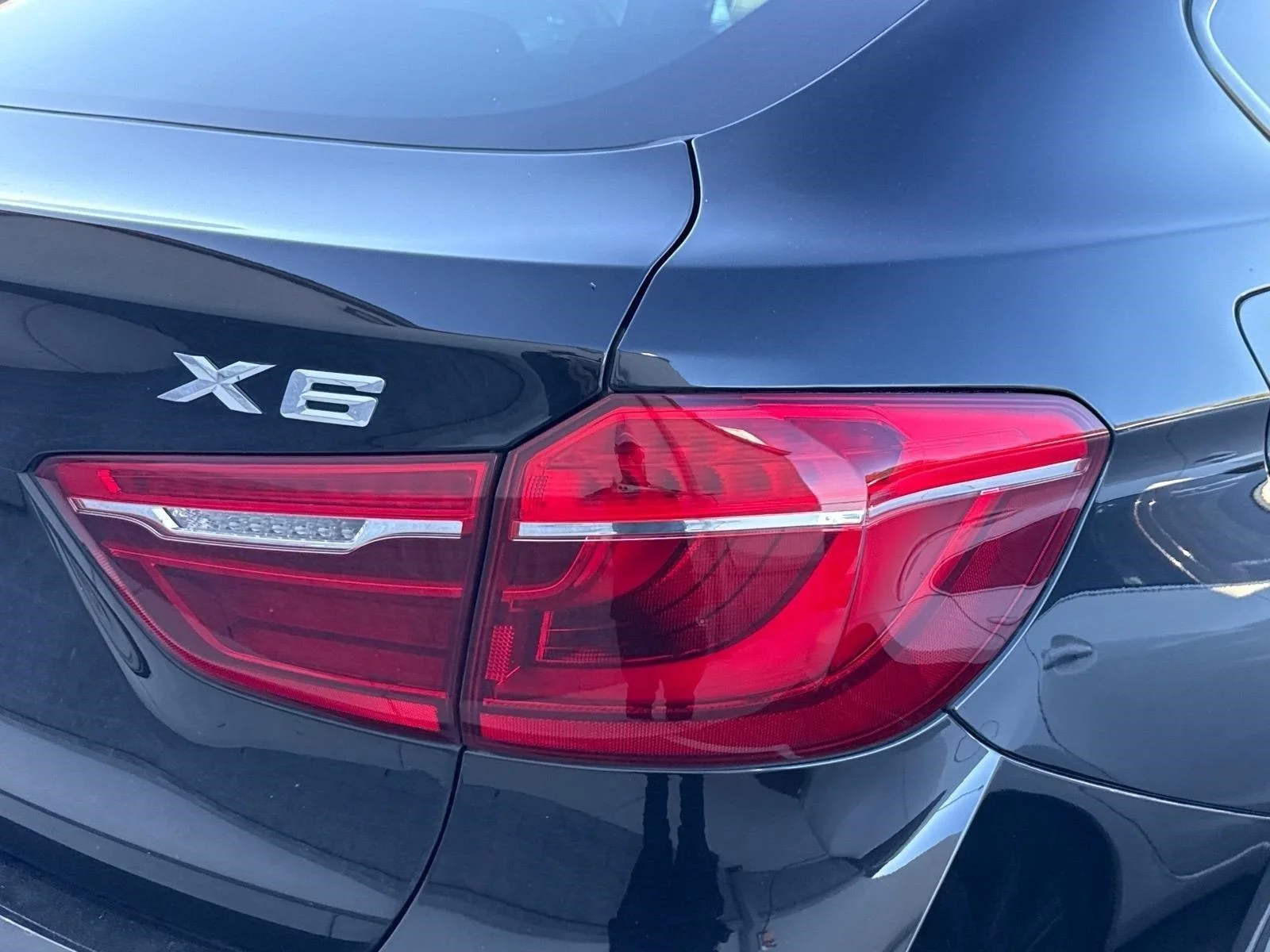 Used 2018 Black Sapphire Metallic BMW xDrive35i image 14