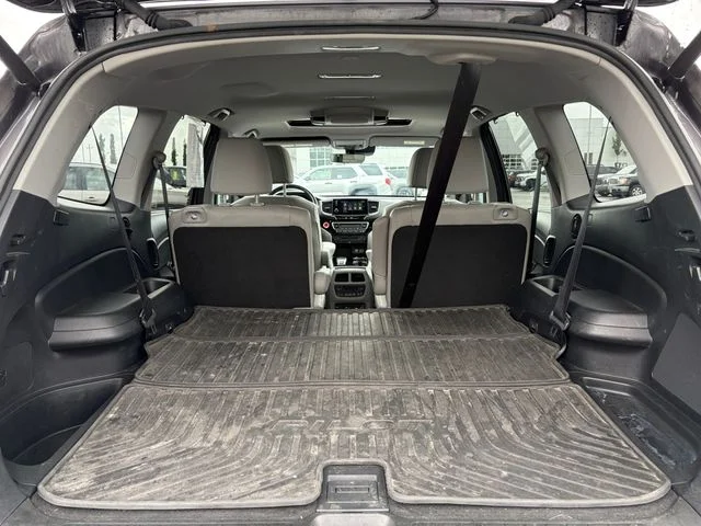 Used 2019 Gray Honda Touring image 23