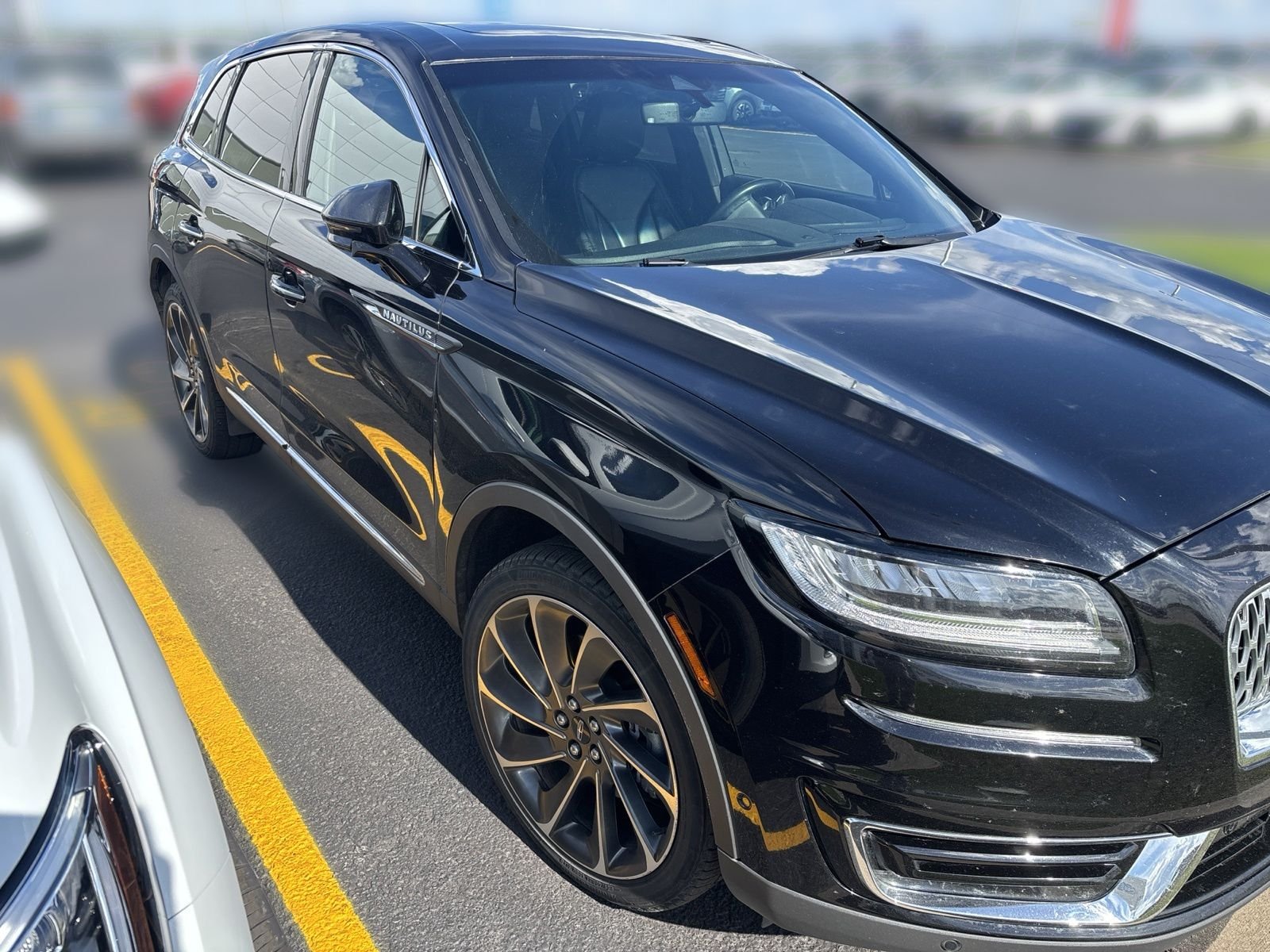 Used 2020 Black Lincoln Reserve image 2