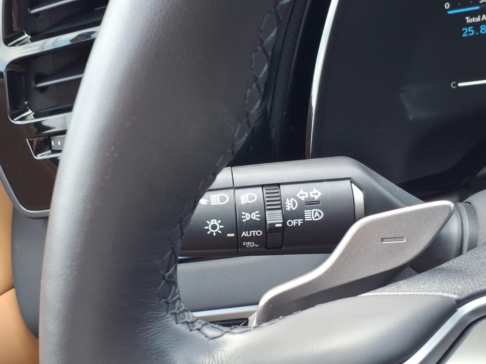 2025 Lexus RX 350 - Photo 26