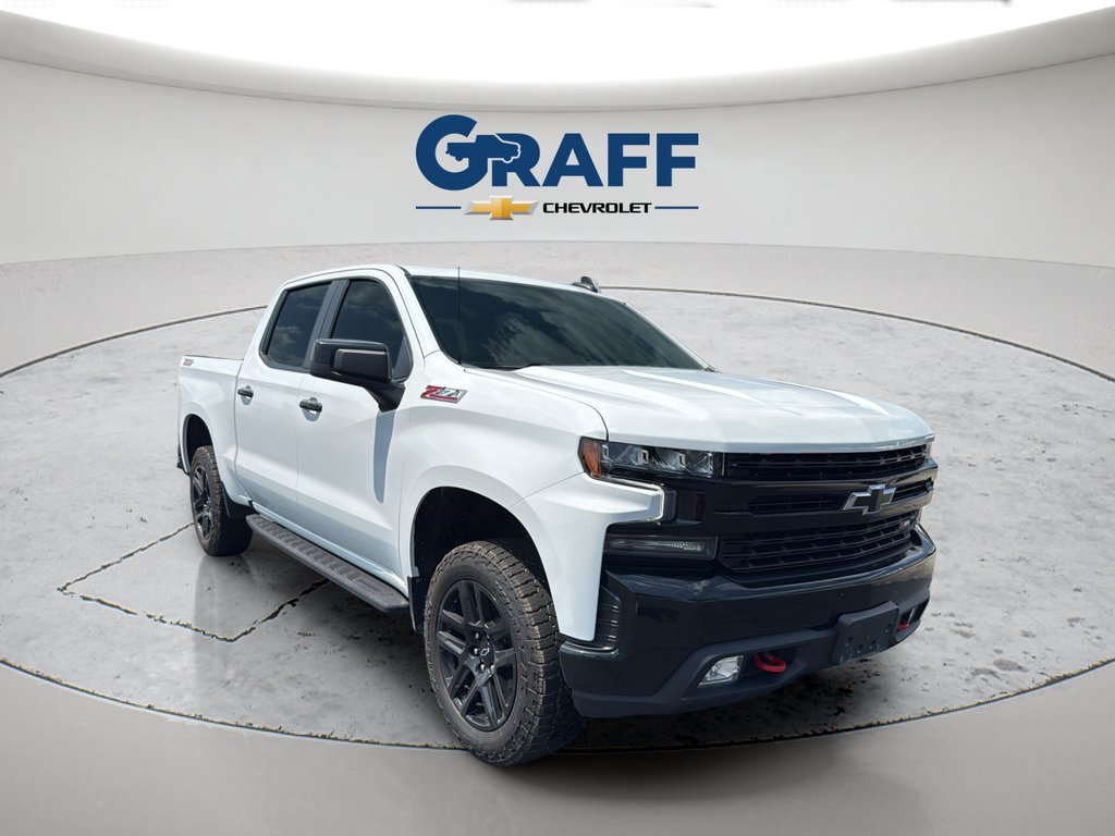 Used 2021 SUMMIT WHITE Chevrolet LT Trail Boss image 11