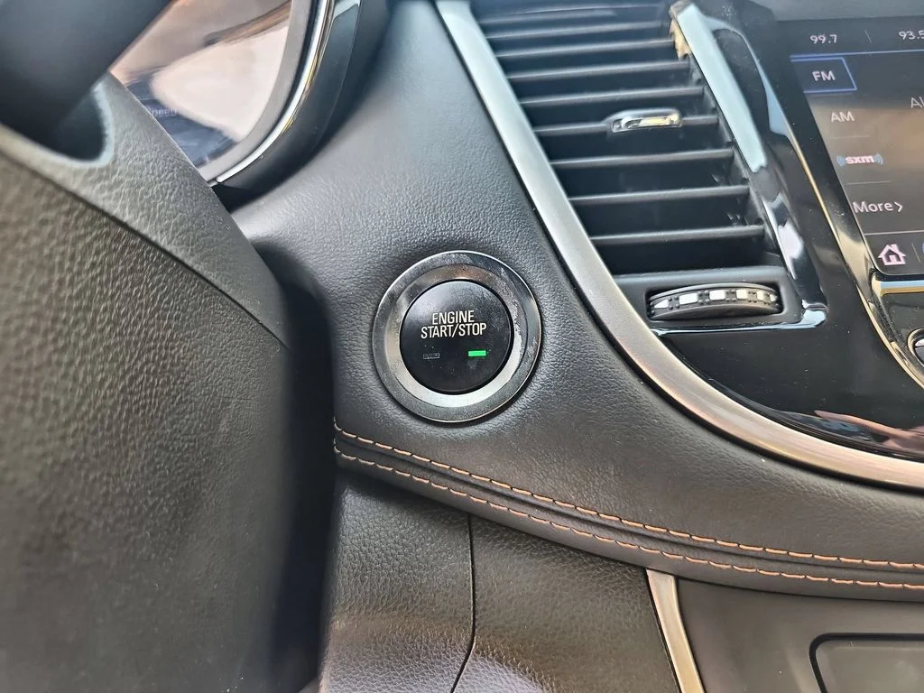 Used 2020 White Chevrolet LT image 17