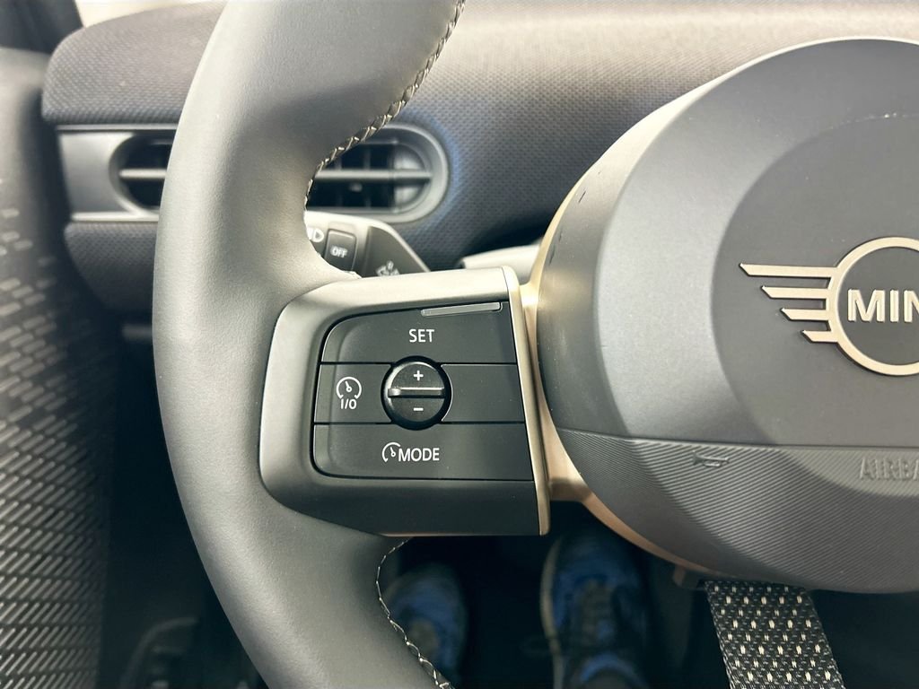 2026 MINI Hardtop 2 Door S - Photo 15